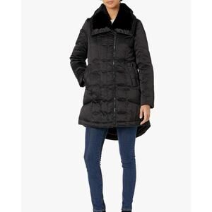 Trina Turk Adriana Asymmetric-Zip Down Coat‎ Women Size 6 Black Fur Trim Collar